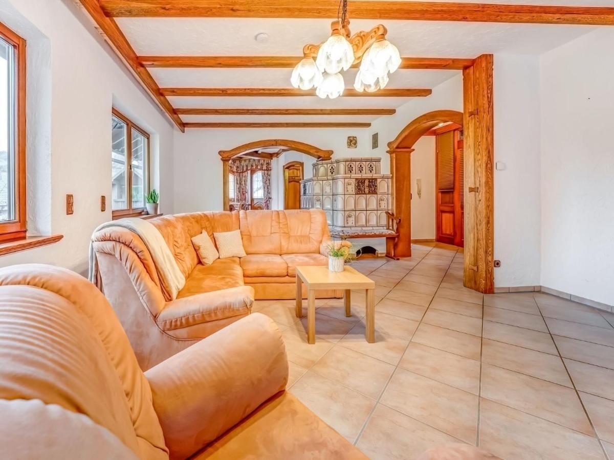 Spacious Flat In Adenau Near The N Rburgring Zewnętrze zdjęcie